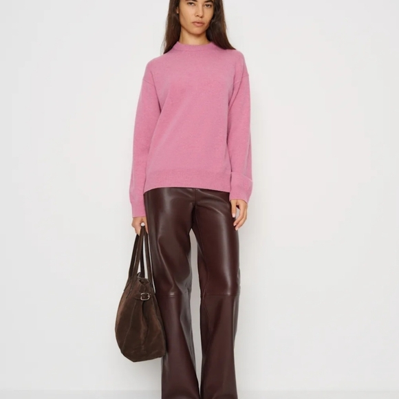 New Reformation Soft Pink Crew Sweater L - Picture 2 of 8